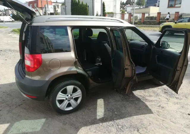 SKODA Yeti 1.2 TSI 4x2 Ambition