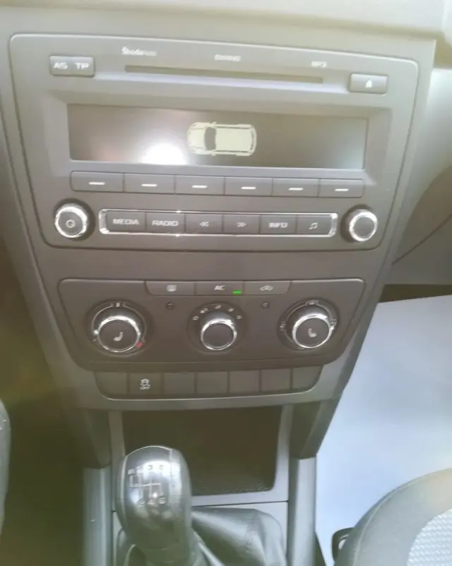 SKODA Yeti 1.2 TSI 4x2 Ambition