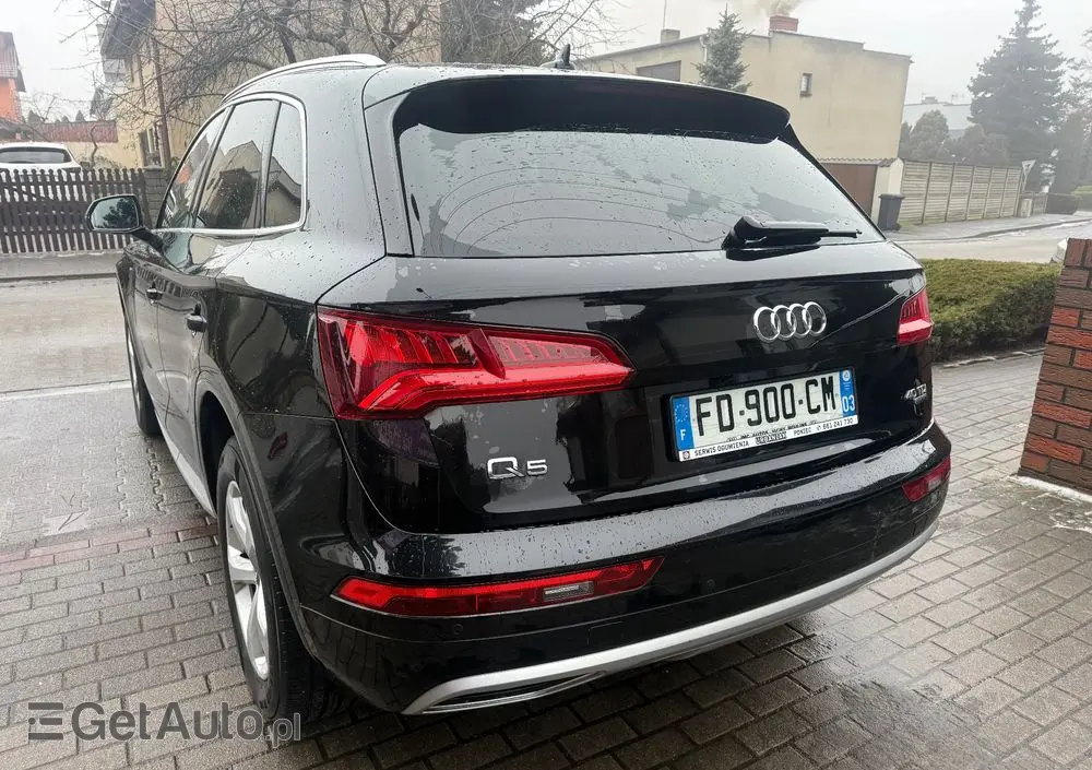 AUDI Q5 40 TDI Quattro S tronic design