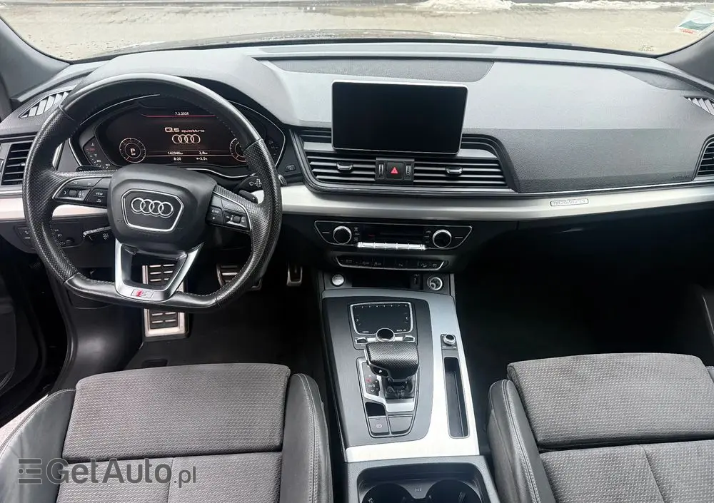 AUDI Q5 40 TDI Quattro S tronic design