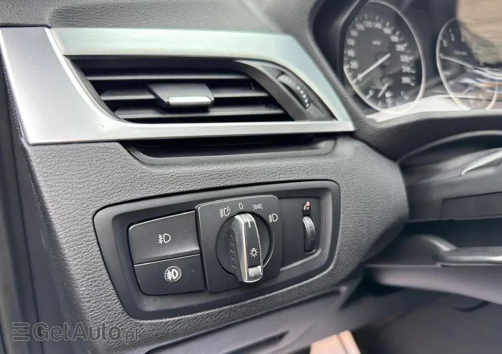 BMW X1 XDrive28i xLine