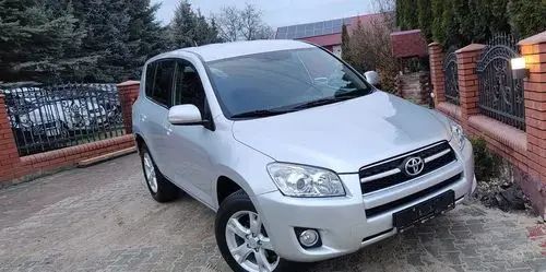 TOYOTA Rav 4 