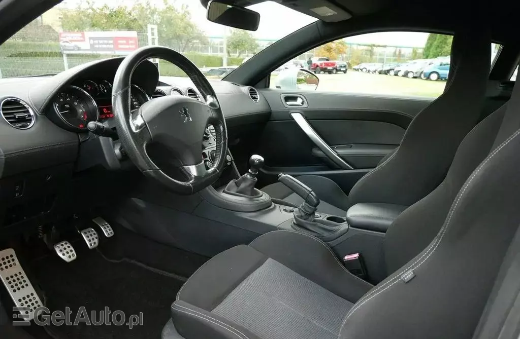 PEUGEOT Rcz 