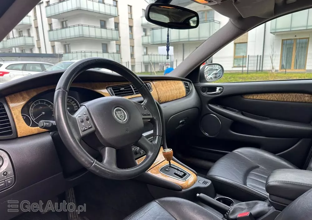 JAGUAR X-Type 3.0 Executive