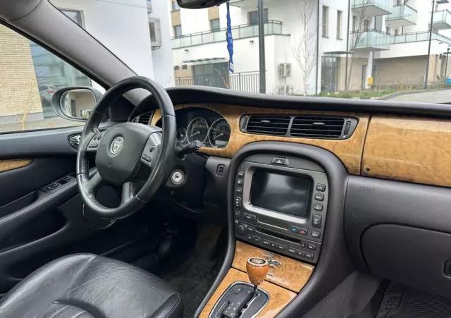 JAGUAR X-Type 3.0 Executive