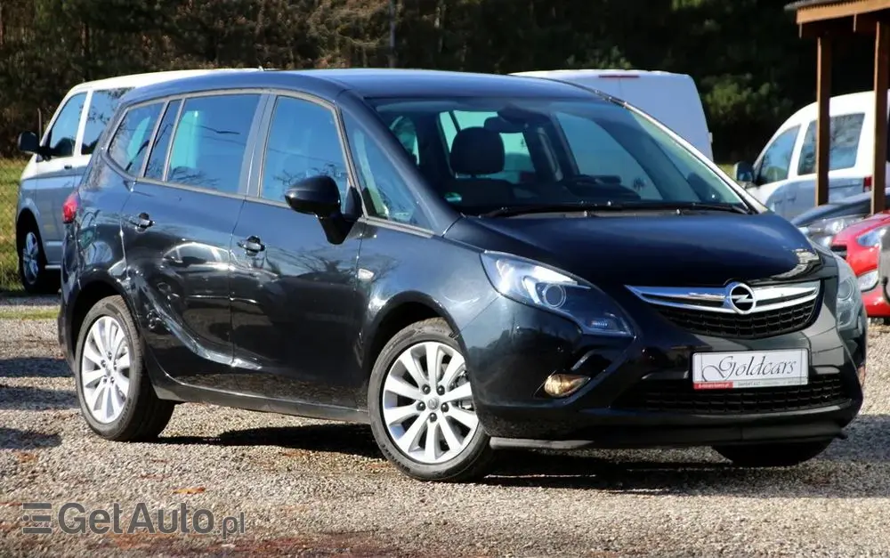 OPEL Zafira 1.4 T Cosmo