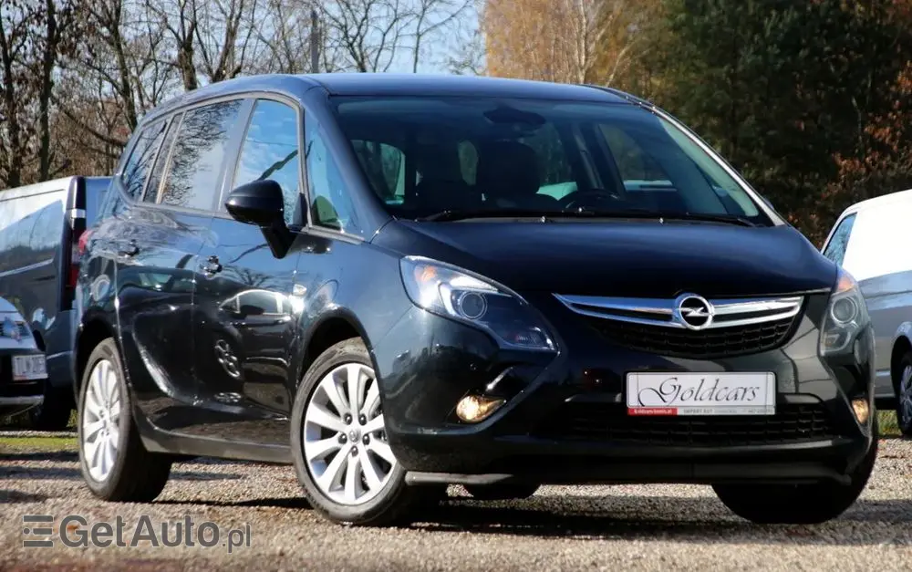 OPEL Zafira 1.4 T Cosmo