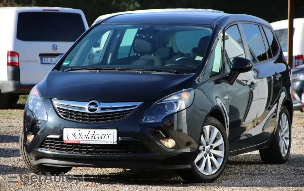 OPEL Zafira 1.4 T Cosmo