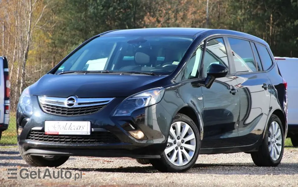 OPEL Zafira 1.4 T Cosmo