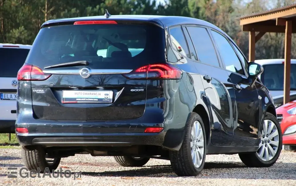 OPEL Zafira 1.4 T Cosmo