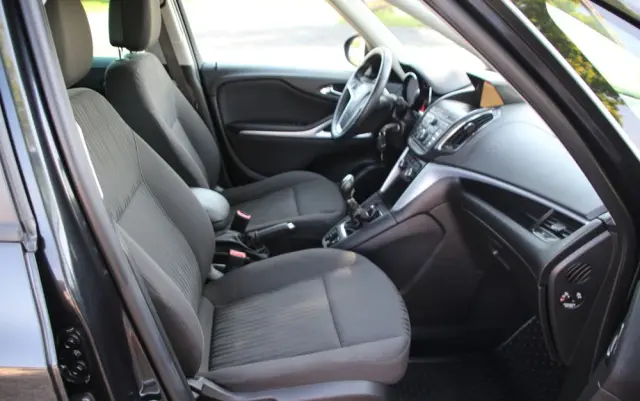 OPEL Zafira 1.4 T Cosmo