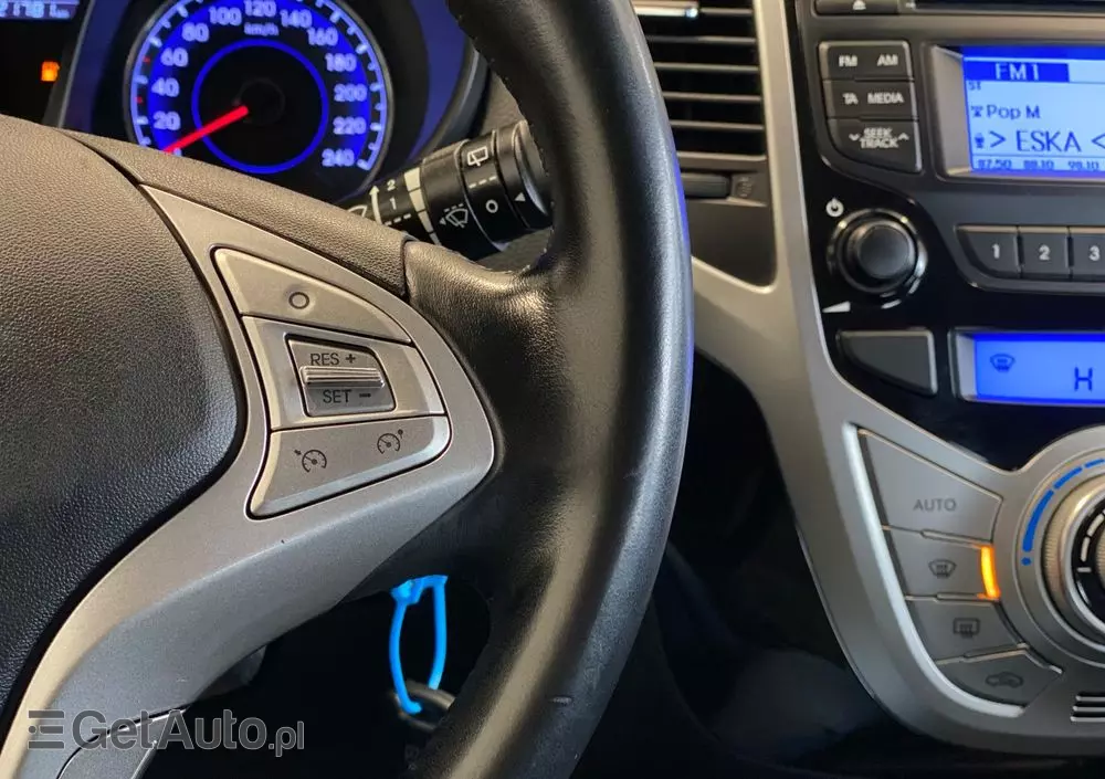 HYUNDAI Ix20 1.6 CRDi blue Trend