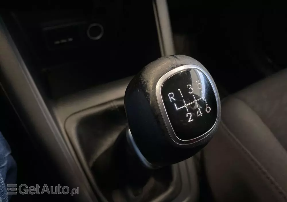 HYUNDAI Ix20 1.6 CRDi blue Trend