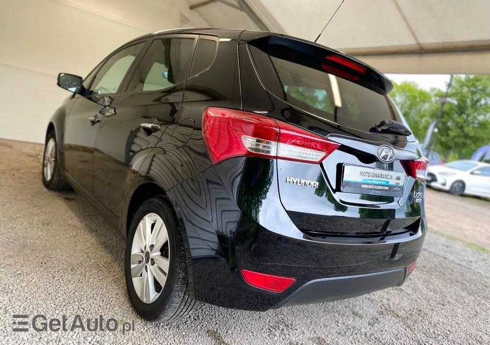 HYUNDAI Ix20 1.6 CRDi blue Trend
