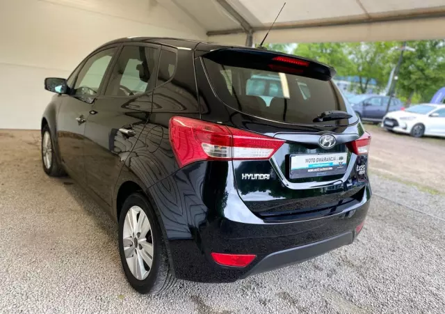HYUNDAI Ix20 1.6 CRDi blue Trend