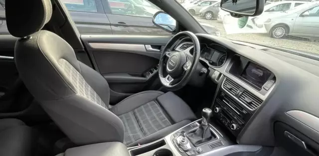 AUDI A4 2.0 TDI (190 KM)