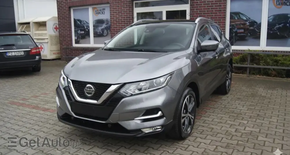 NISSAN Qashqai 1.3 DIG-T Tekna DCT