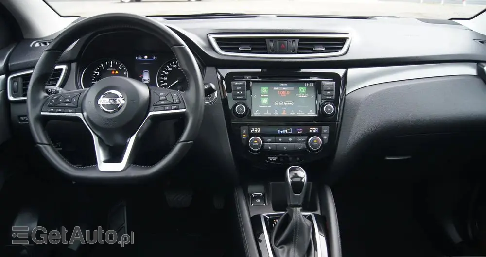 NISSAN Qashqai 1.3 DIG-T Tekna DCT