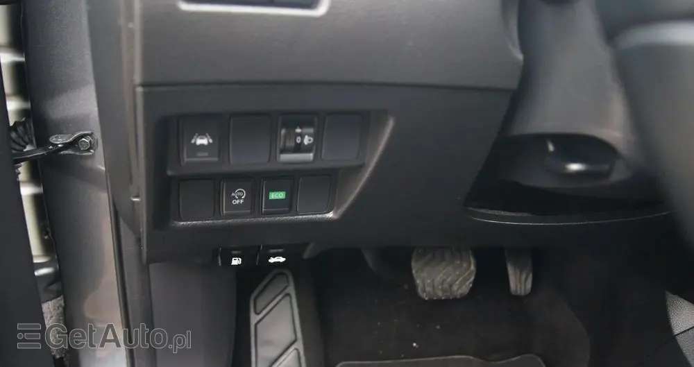 NISSAN Qashqai 1.3 DIG-T Tekna DCT