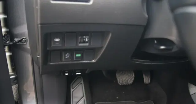 NISSAN Qashqai 1.3 DIG-T Tekna DCT