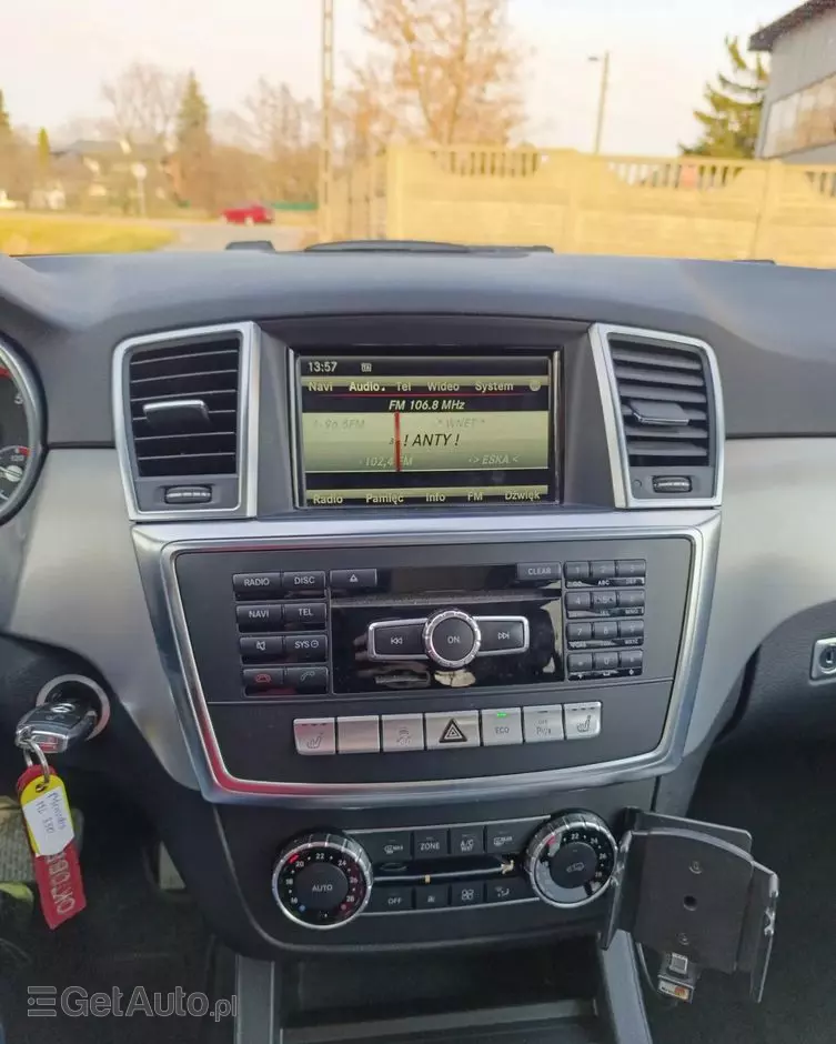 MERCEDES-BENZ ML 350 BlueTec 4-Matic