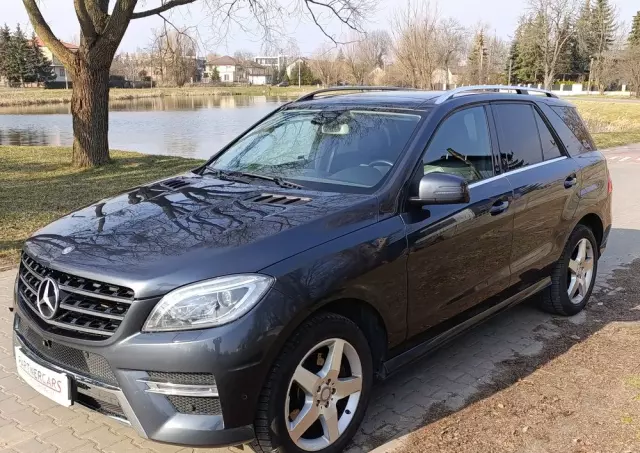MERCEDES-BENZ ML 350 BlueTec 4-Matic