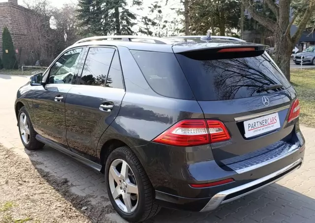 MERCEDES-BENZ ML 350 BlueTec 4-Matic