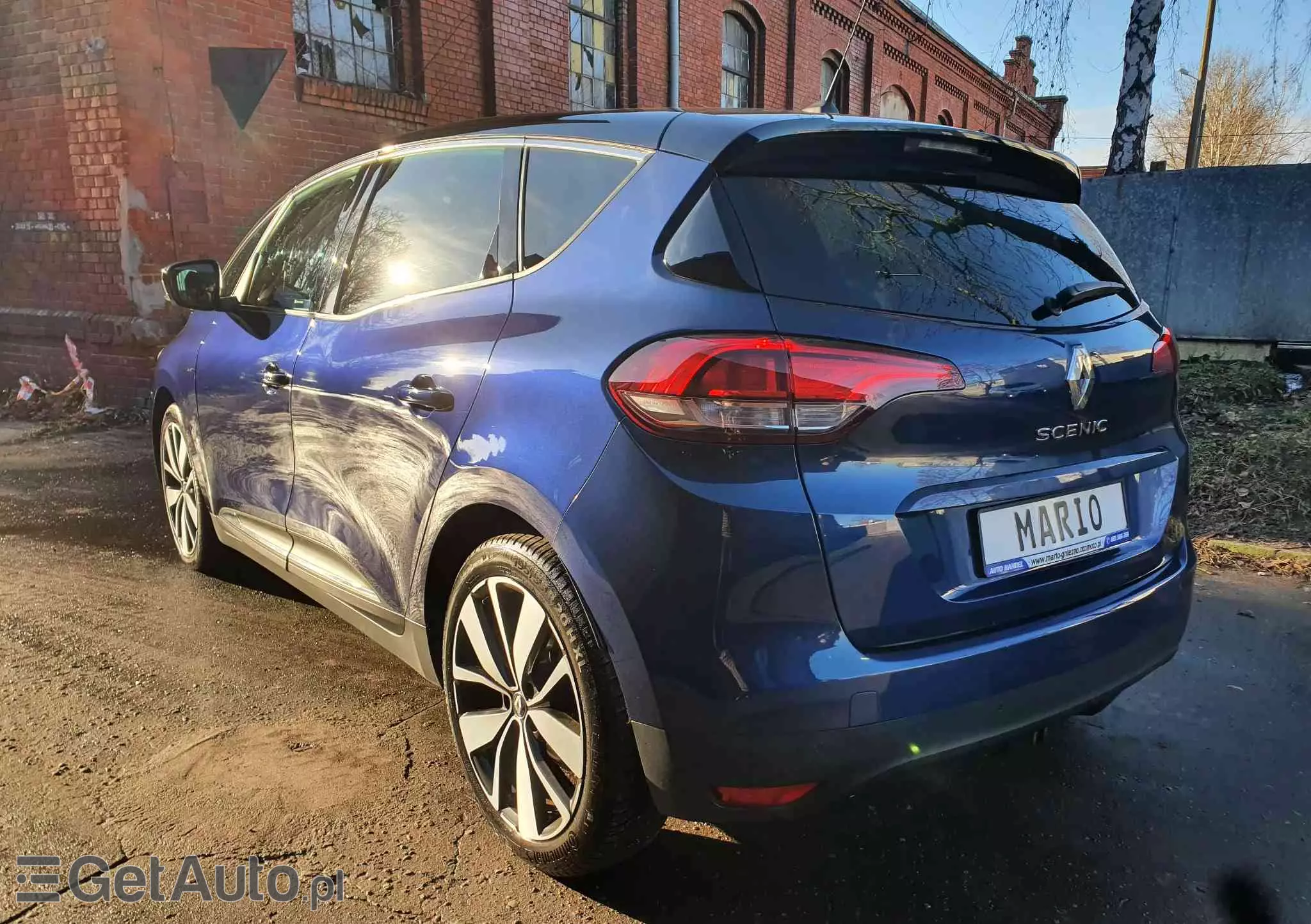 RENAULT Scenic TCe 140 GPF EDC LIMITED