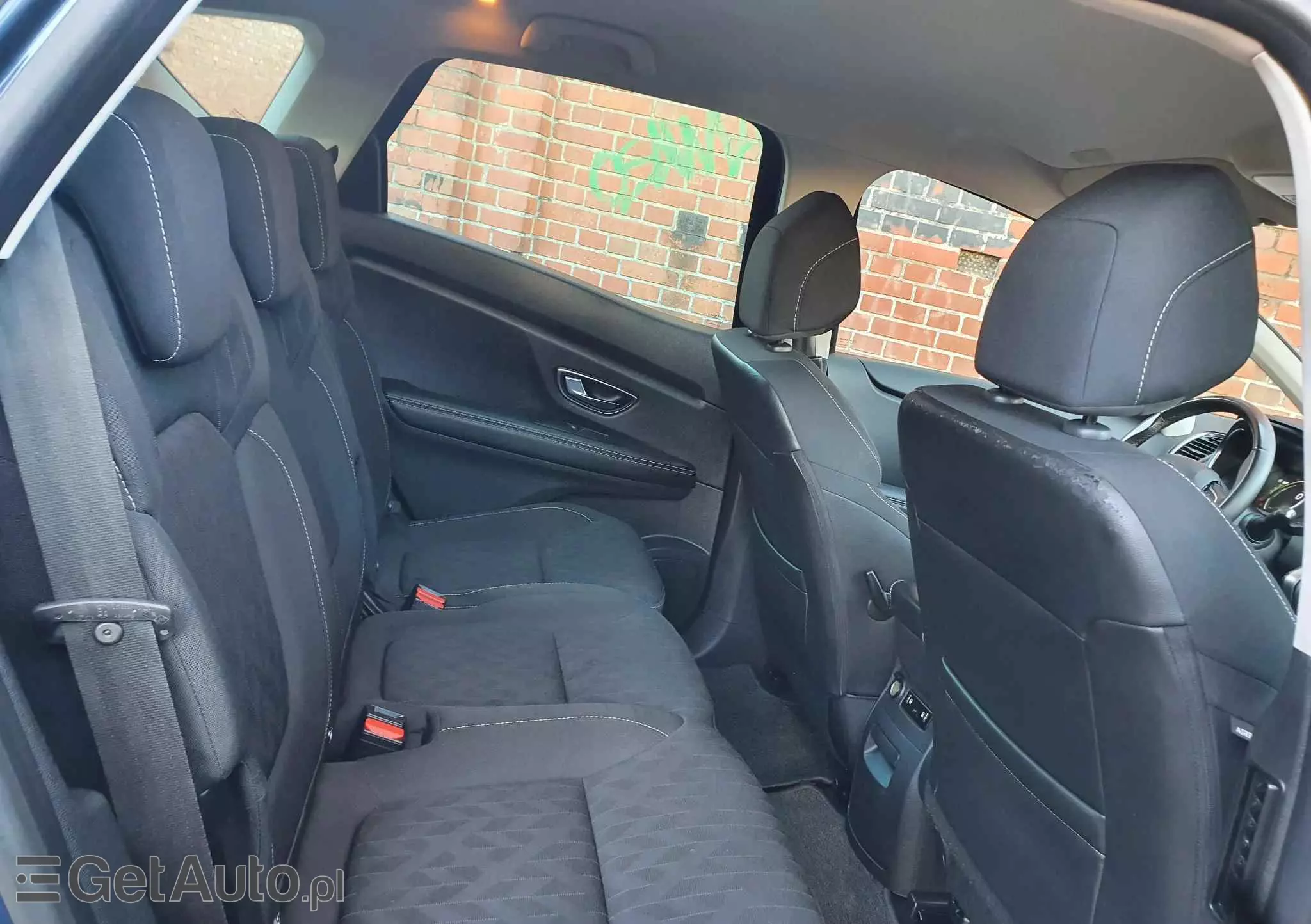 RENAULT Scenic TCe 140 GPF EDC LIMITED