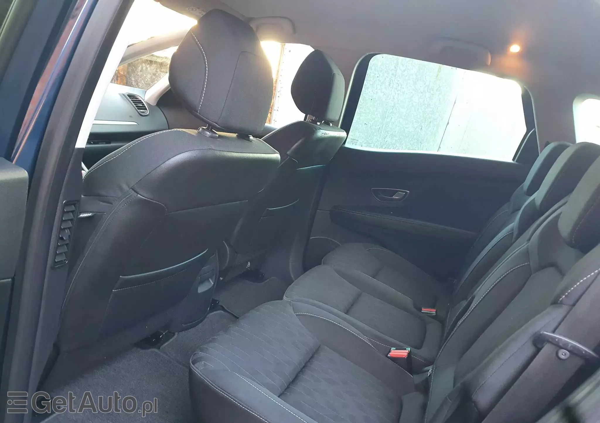 RENAULT Scenic TCe 140 GPF EDC LIMITED