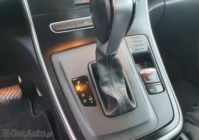 RENAULT Scenic TCe 140 GPF EDC LIMITED