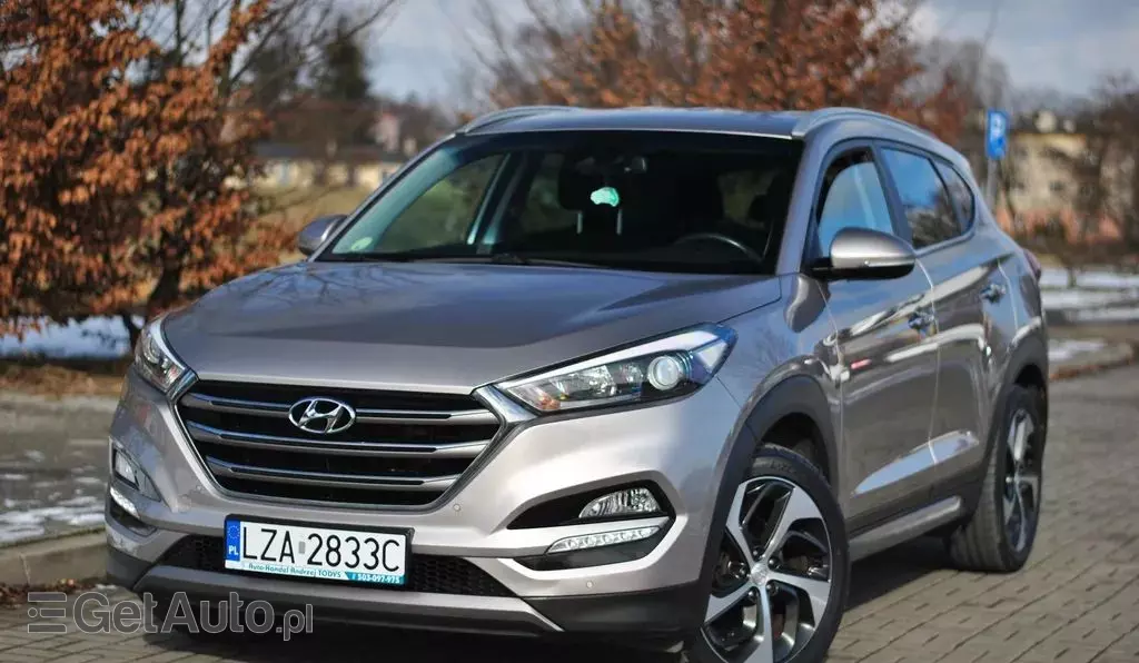 HYUNDAI Tucson 