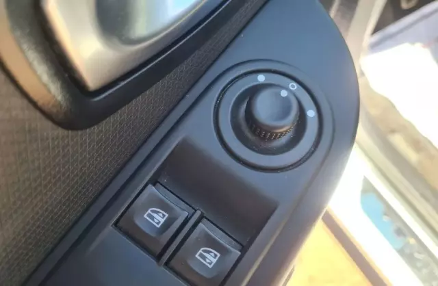 RENAULT Clio 0.9 (90 KM) Energy TCE Start&Stop