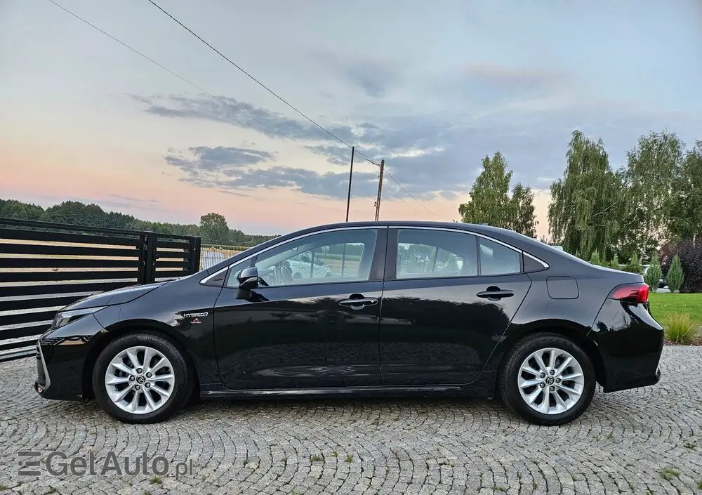 TOYOTA Corolla 1.8 Hybrid Comfort