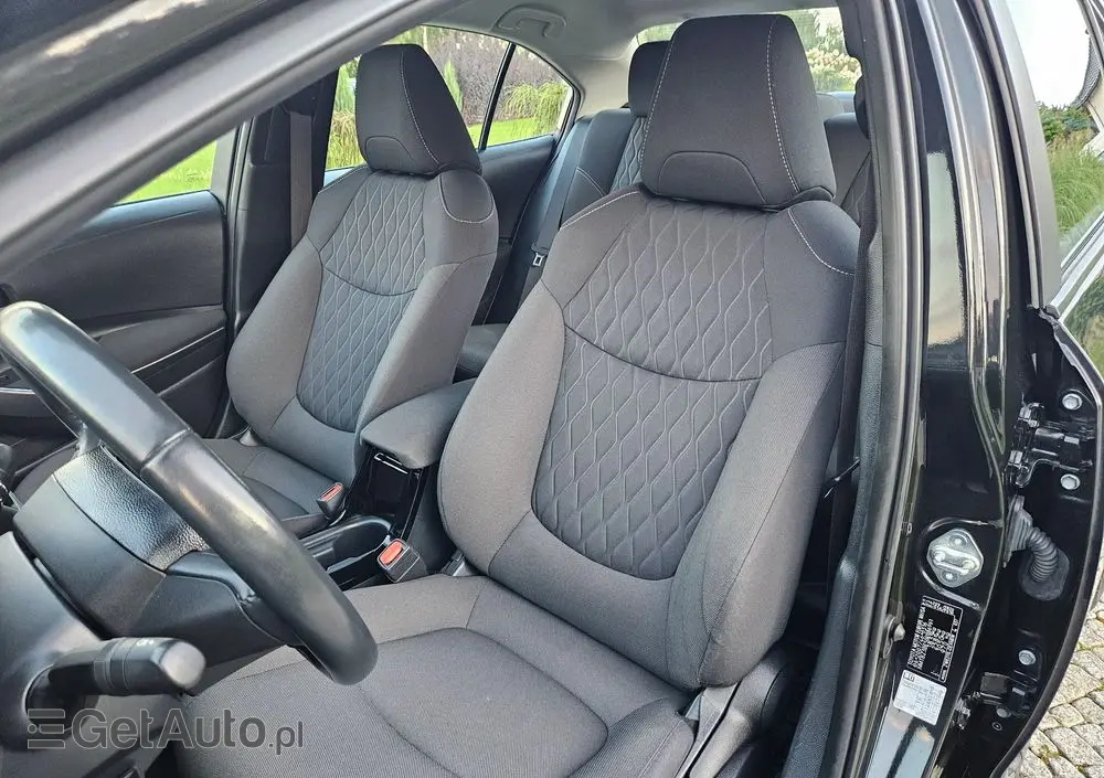 TOYOTA Corolla 1.8 Hybrid Comfort