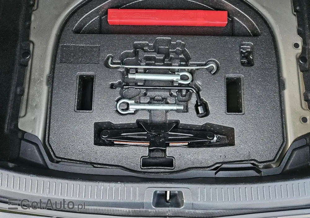 TOYOTA Corolla 1.8 Hybrid Comfort