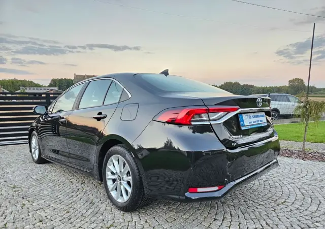 TOYOTA Corolla 1.8 Hybrid Comfort
