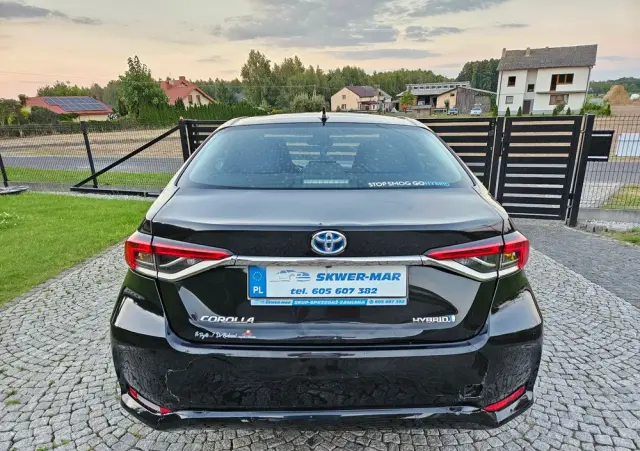 TOYOTA Corolla 1.8 Hybrid Comfort