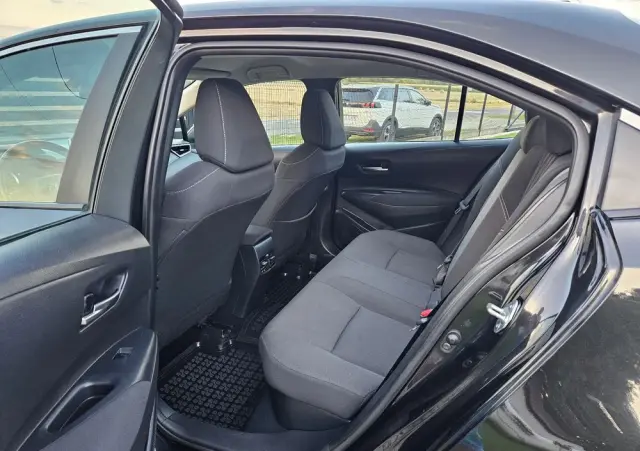 TOYOTA Corolla 1.8 Hybrid Comfort