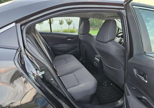 TOYOTA Corolla 1.8 Hybrid Comfort