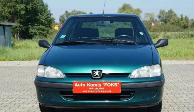 PEUGEOT 106 
