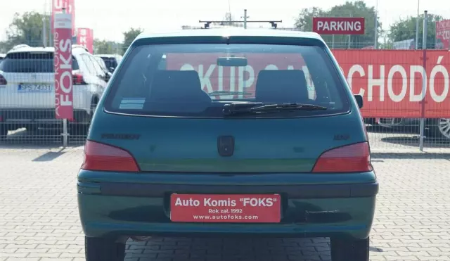 PEUGEOT 106 