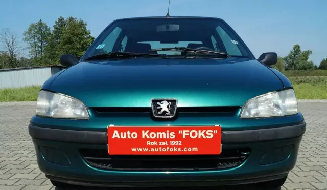 PEUGEOT 106 