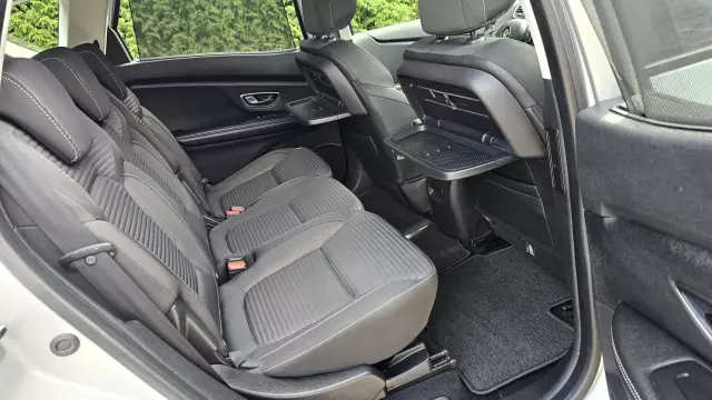 RENAULT Scenic Intens 110