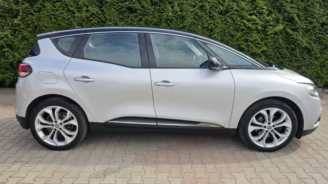 RENAULT Scenic Intens 110