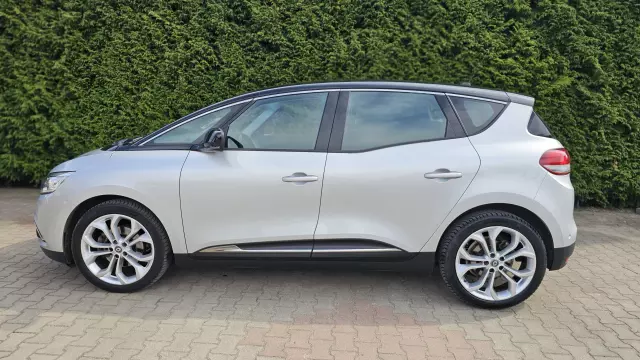 RENAULT Scenic Intens 110