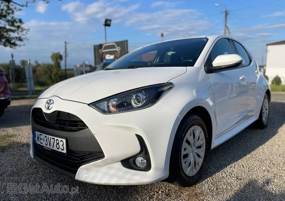 TOYOTA Yaris 1.5 Comfort