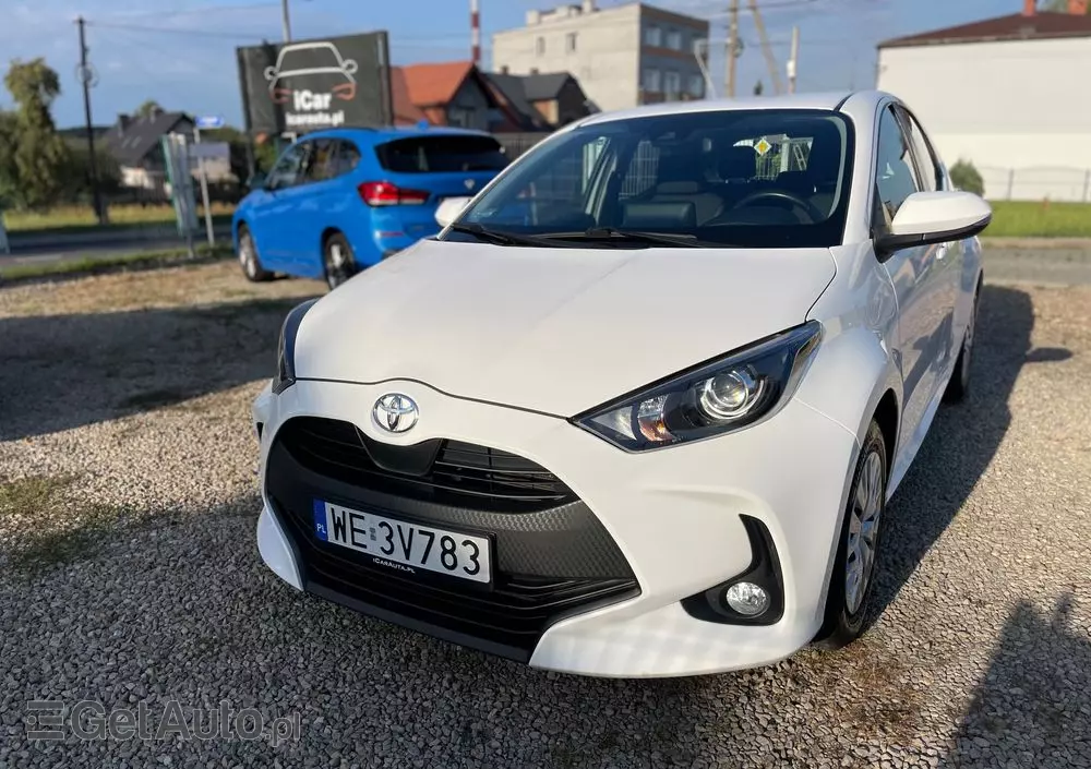 TOYOTA Yaris 1.5 Comfort