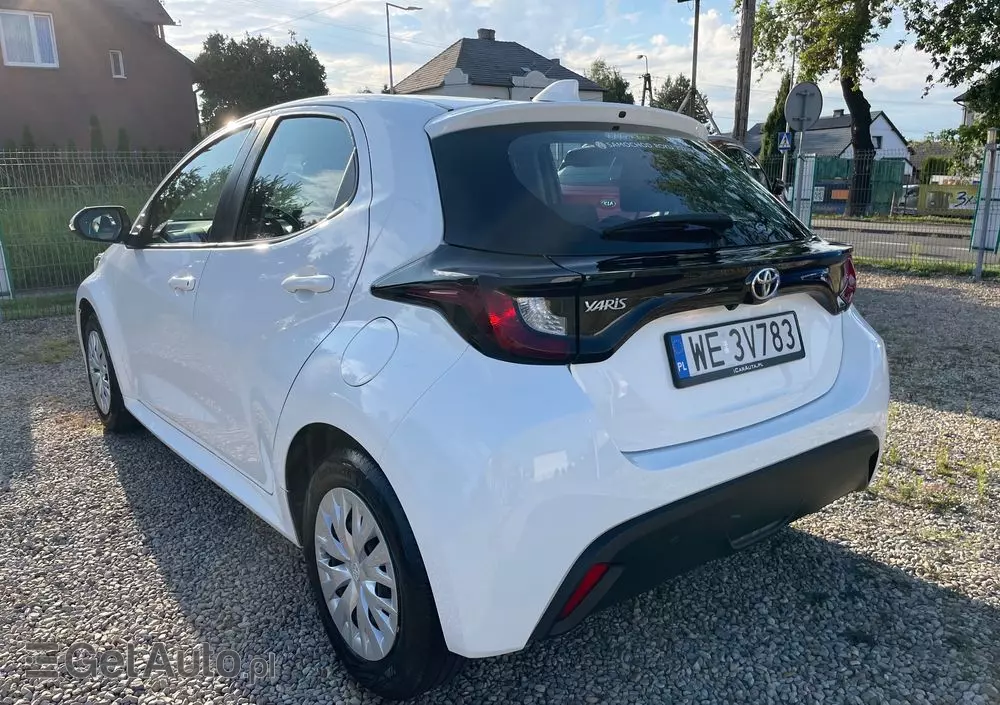TOYOTA Yaris 1.5 Comfort