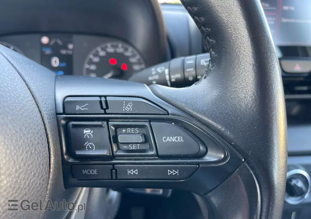 TOYOTA Yaris 1.5 Comfort